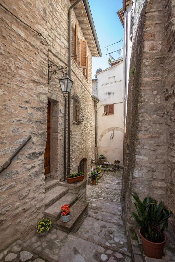 Turchese Lägenhet Spello Exteriör bild